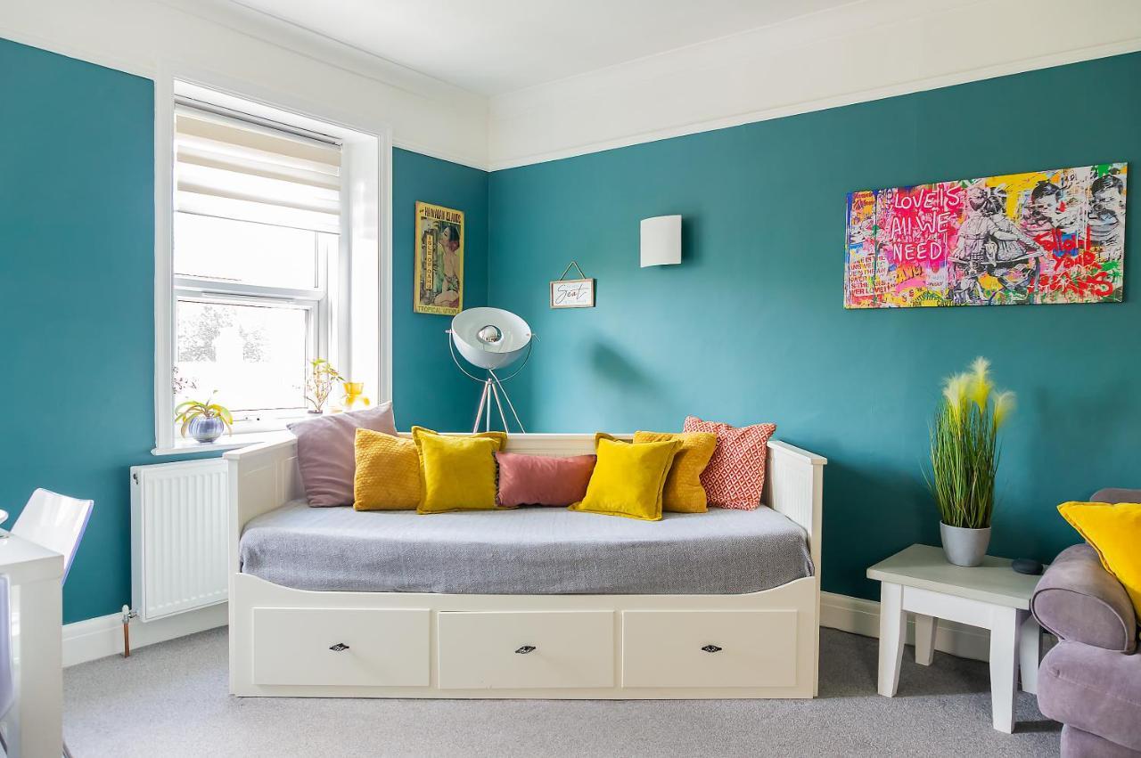Spacious Split Level Flat In Great Location Portsmouth Exteriör bild