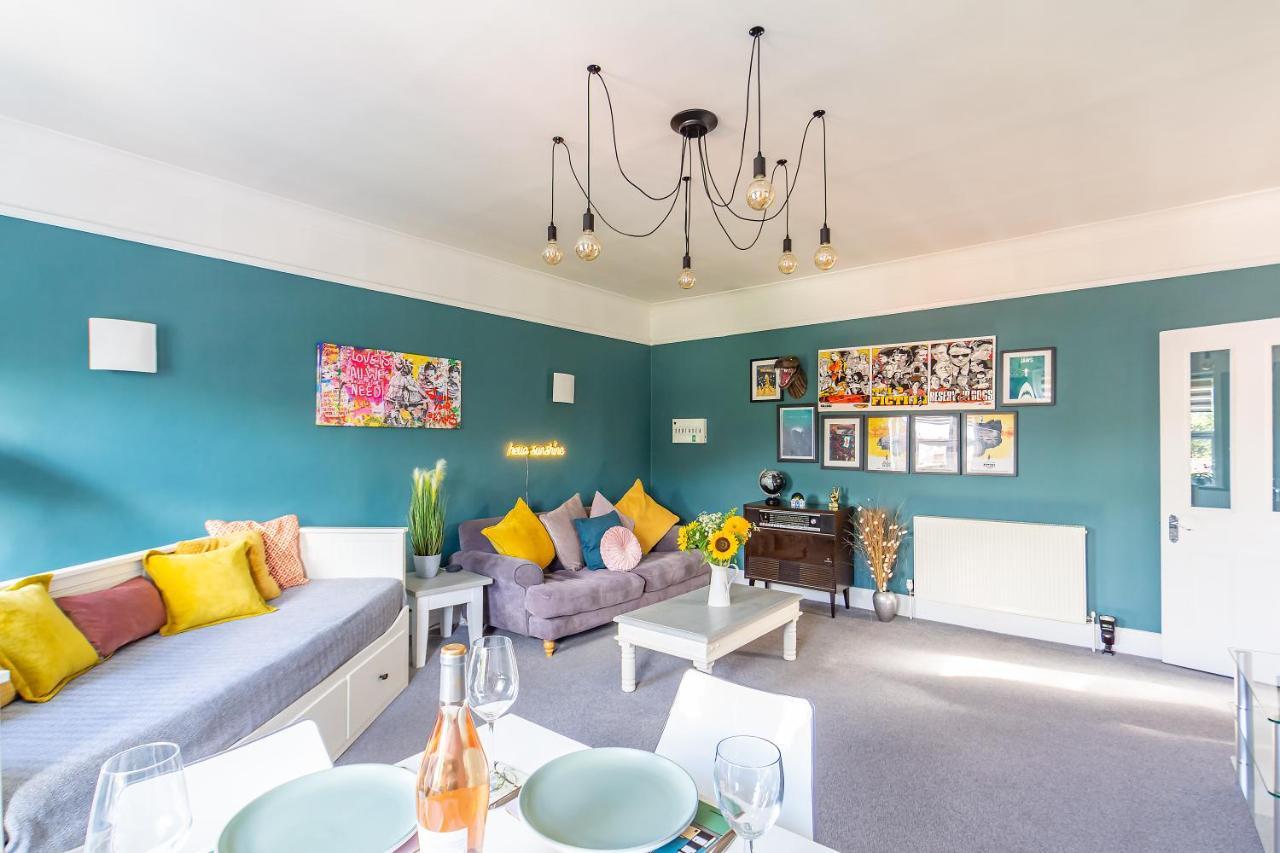 Spacious Split Level Flat In Great Location Portsmouth Exteriör bild