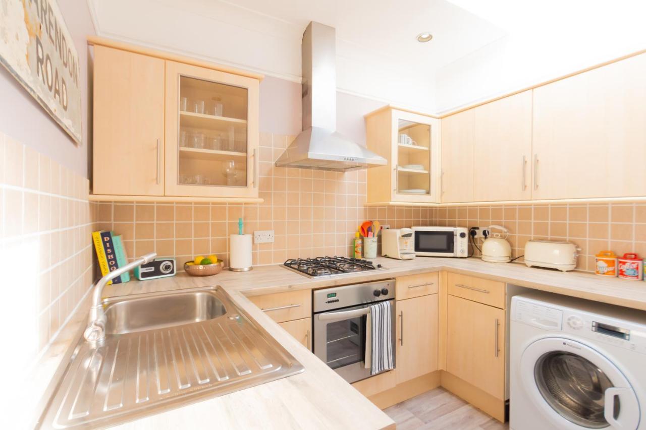 Spacious Split Level Flat In Great Location Portsmouth Exteriör bild