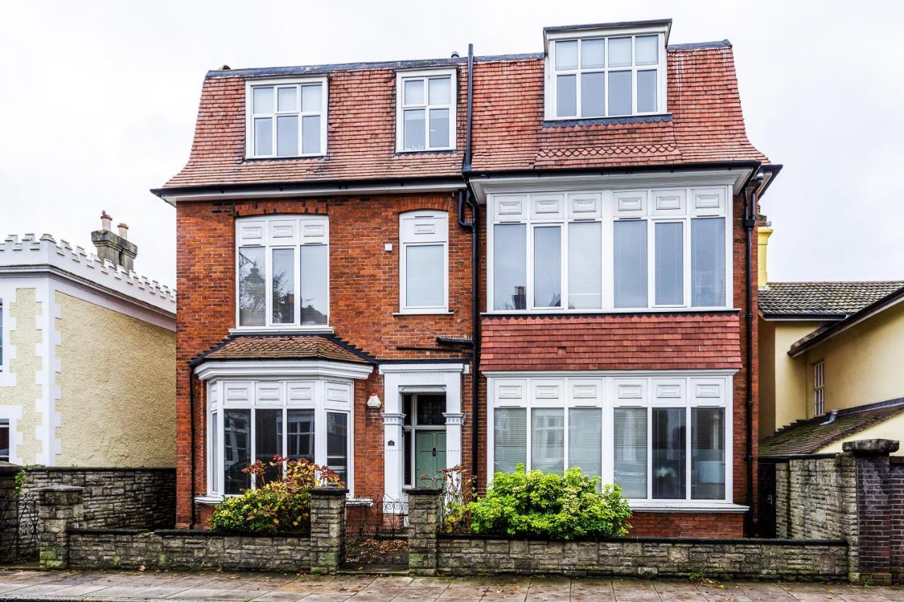 Spacious Split Level Flat In Great Location Portsmouth Exteriör bild